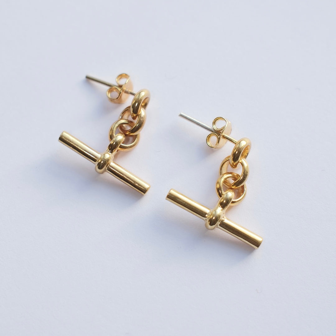 Gold T-Bar earrings