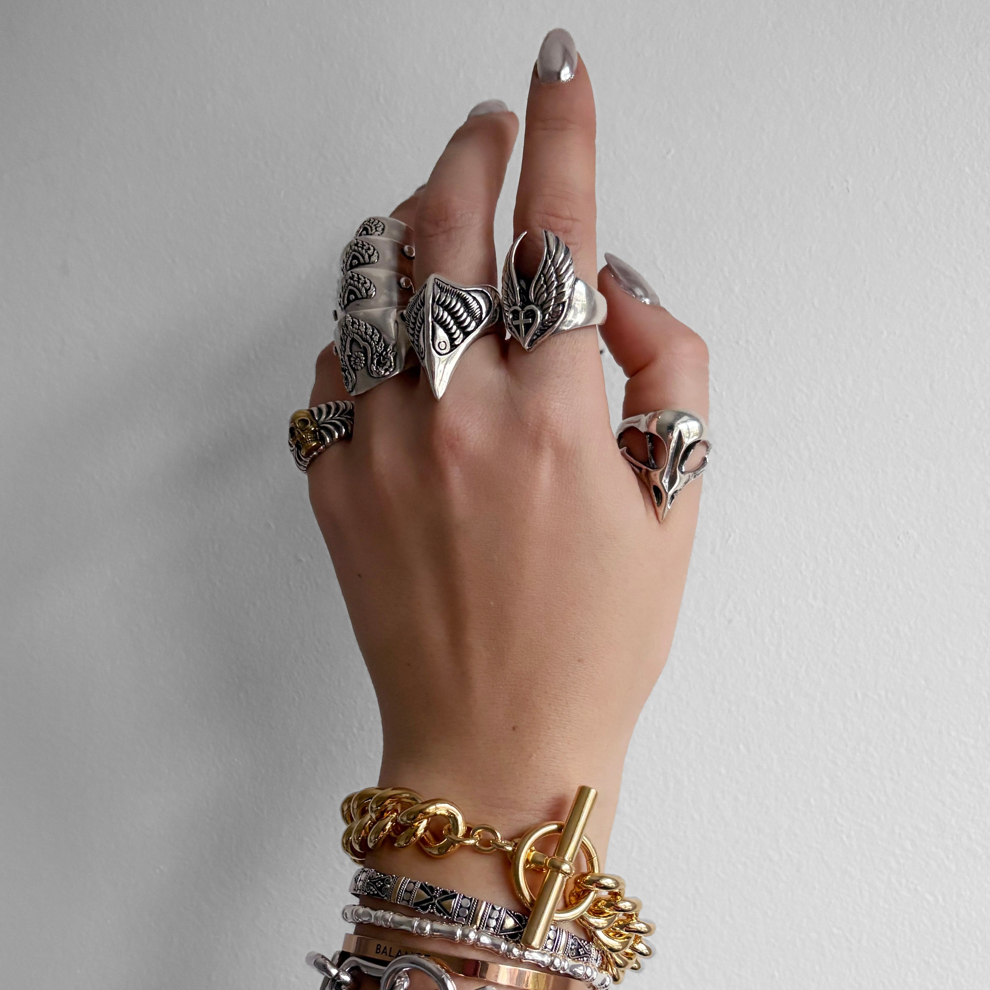 Bird skull ring