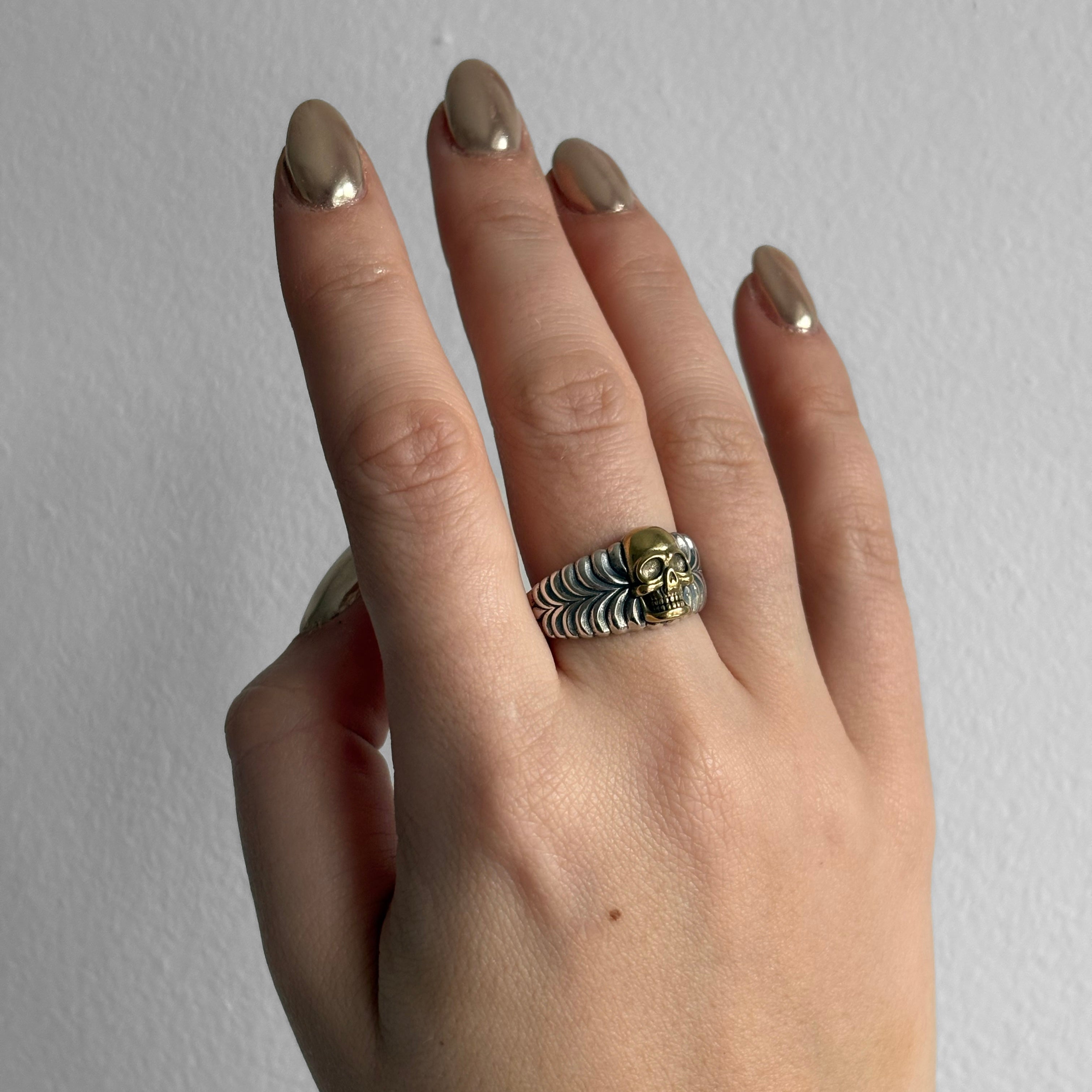 Gold skull ring