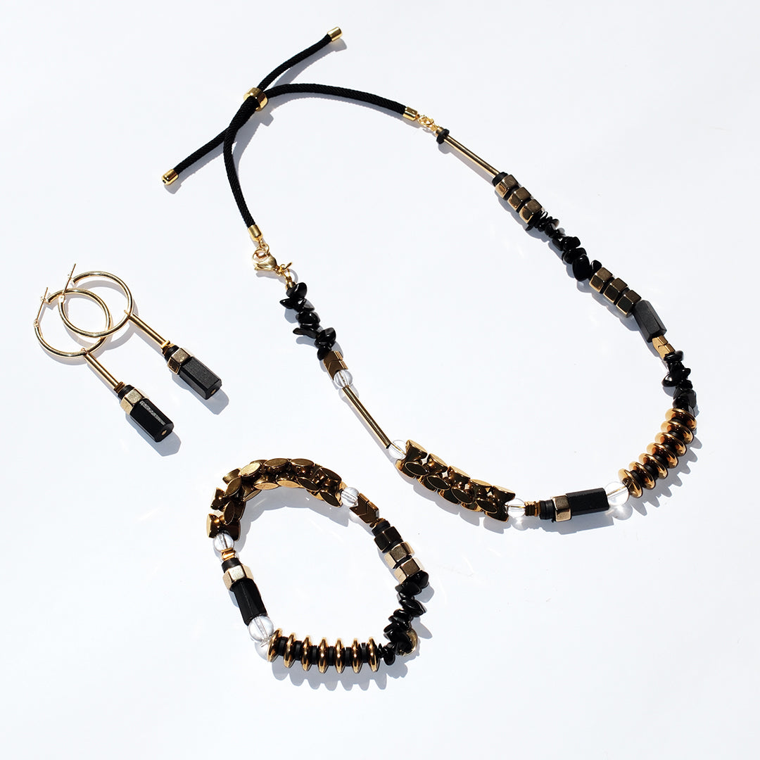 Mix Up stretch bracelet, black & gold