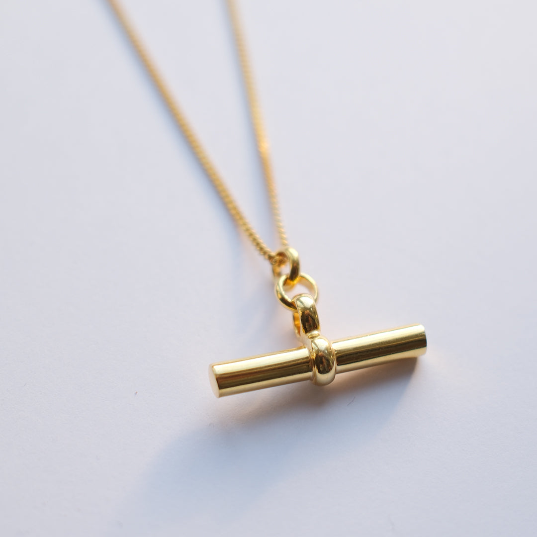 Gold T-Bar Fine Chain Necklace