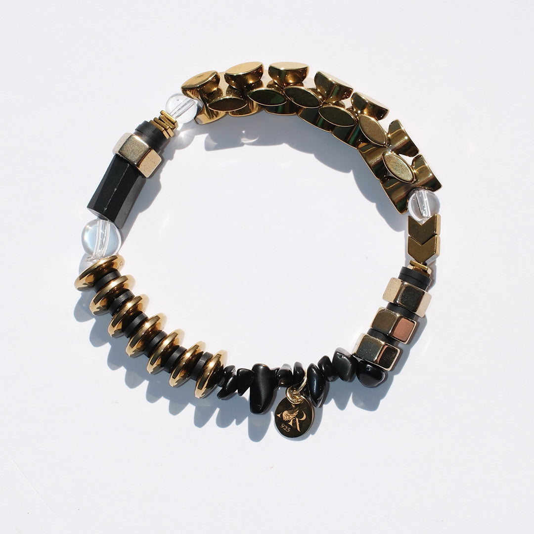 Mix Up stretch bracelet, black & gold
