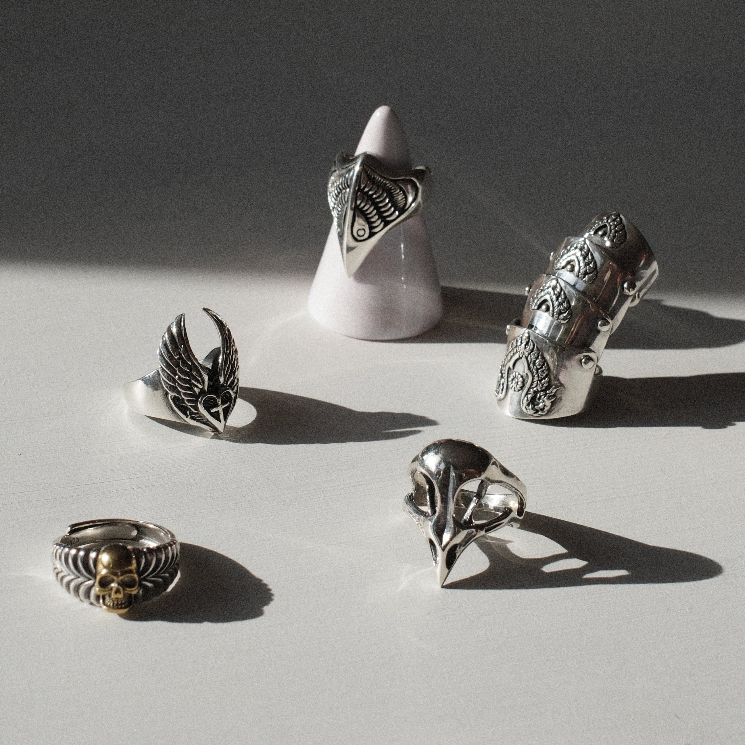 Gold skull ring