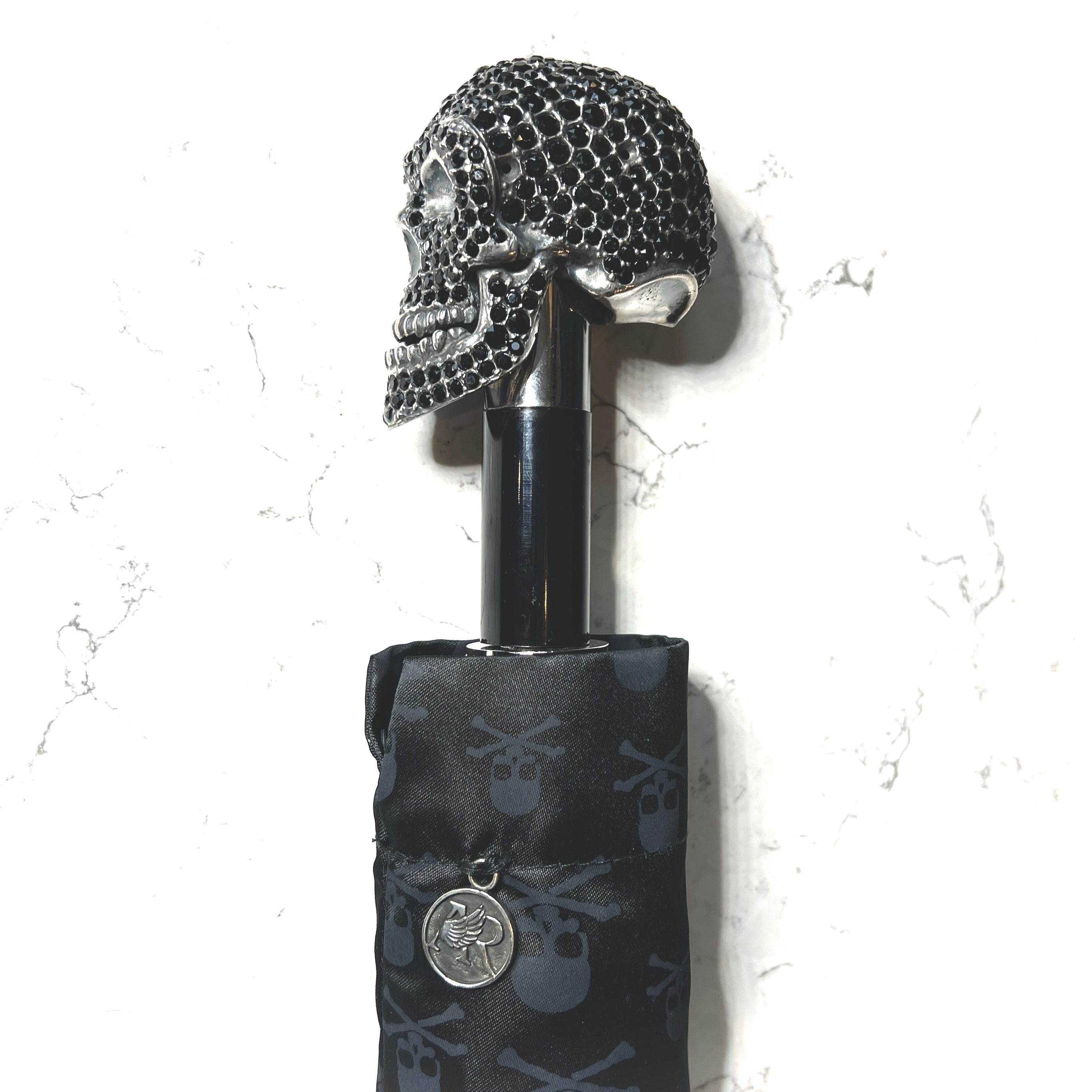 Black Diamante skulls print folding umbrella