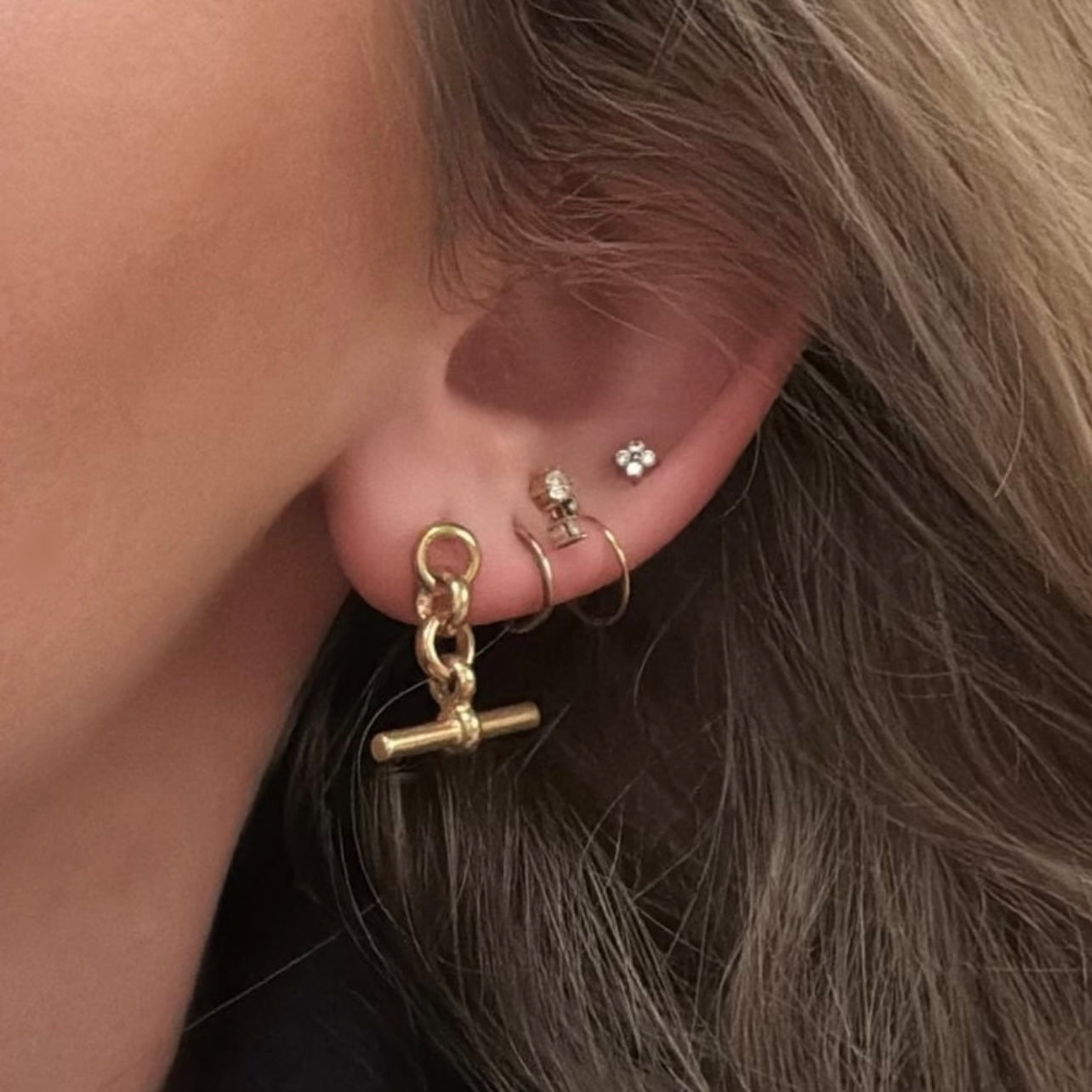 Gold T-Bar earrings