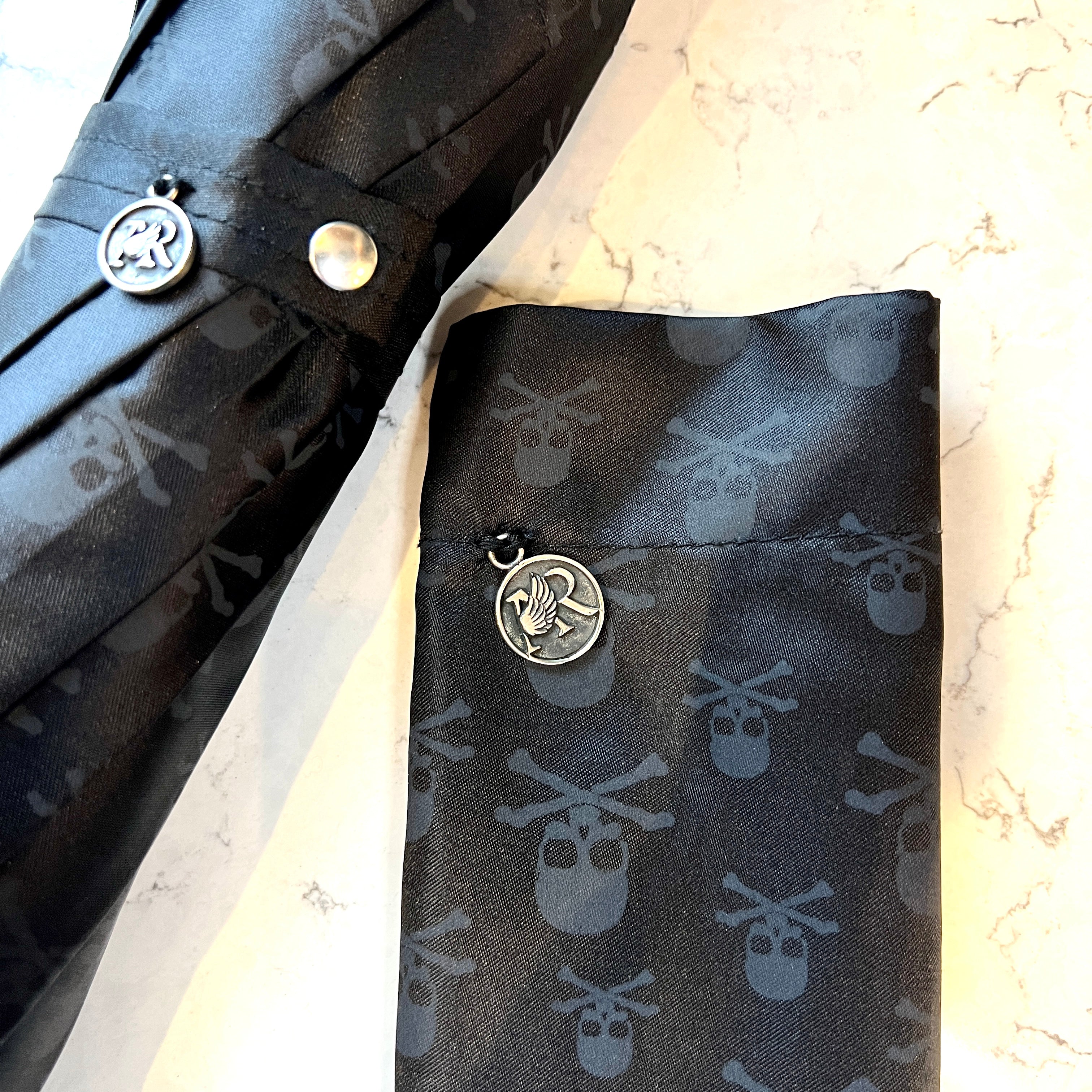 Black Diamante skulls print folding umbrella