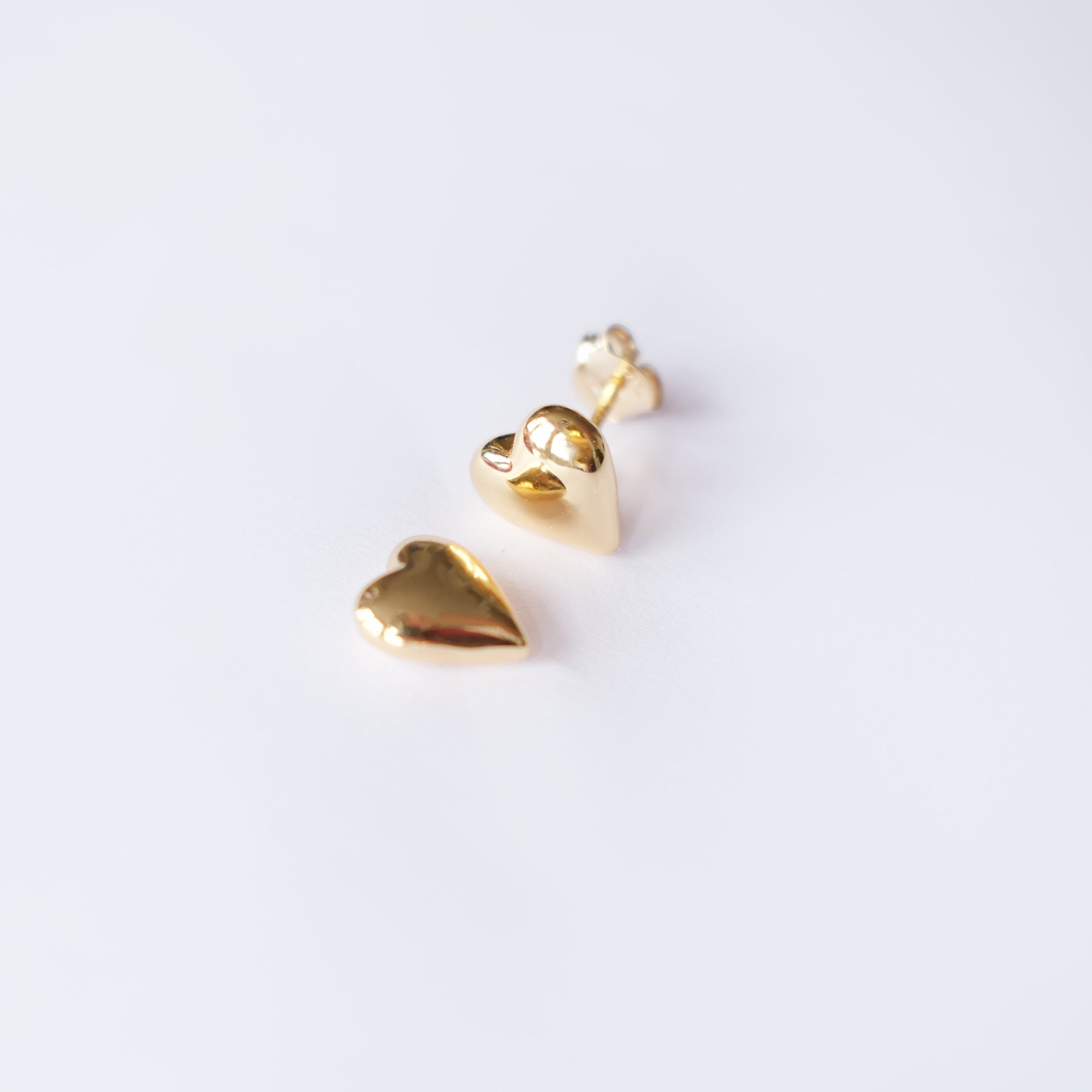 Little Love Bubble studs gold