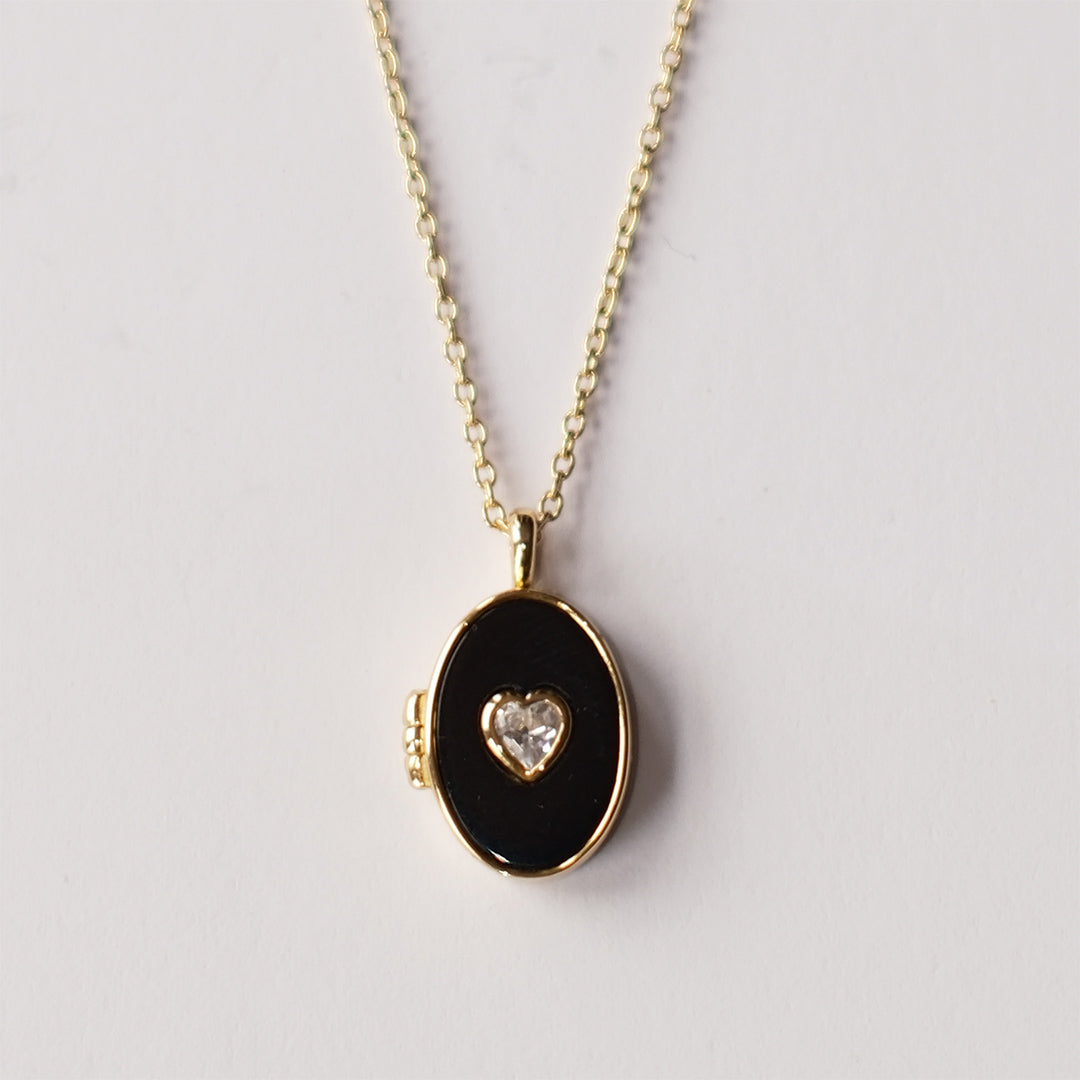 Little Heart Locket necklace gold