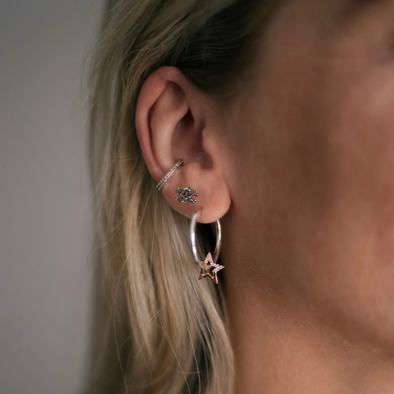 Silver Skull mini studs