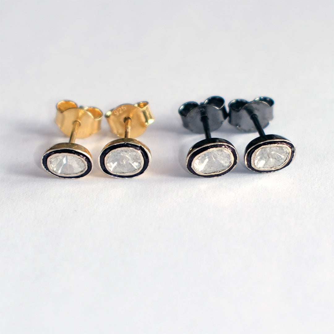 Diamond Stud Earrings gold
