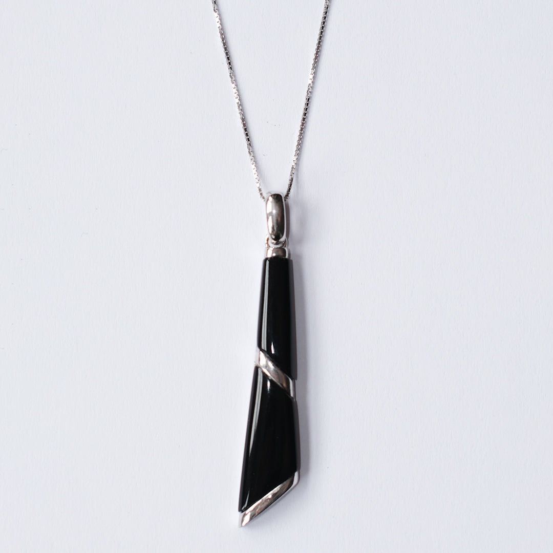 Balance Black Onyx necklace silver