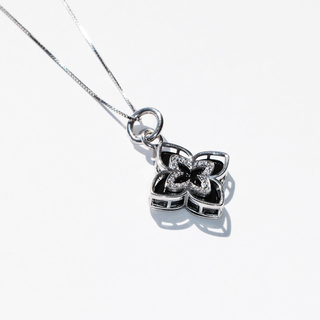 Queen Black Onyx Necklace