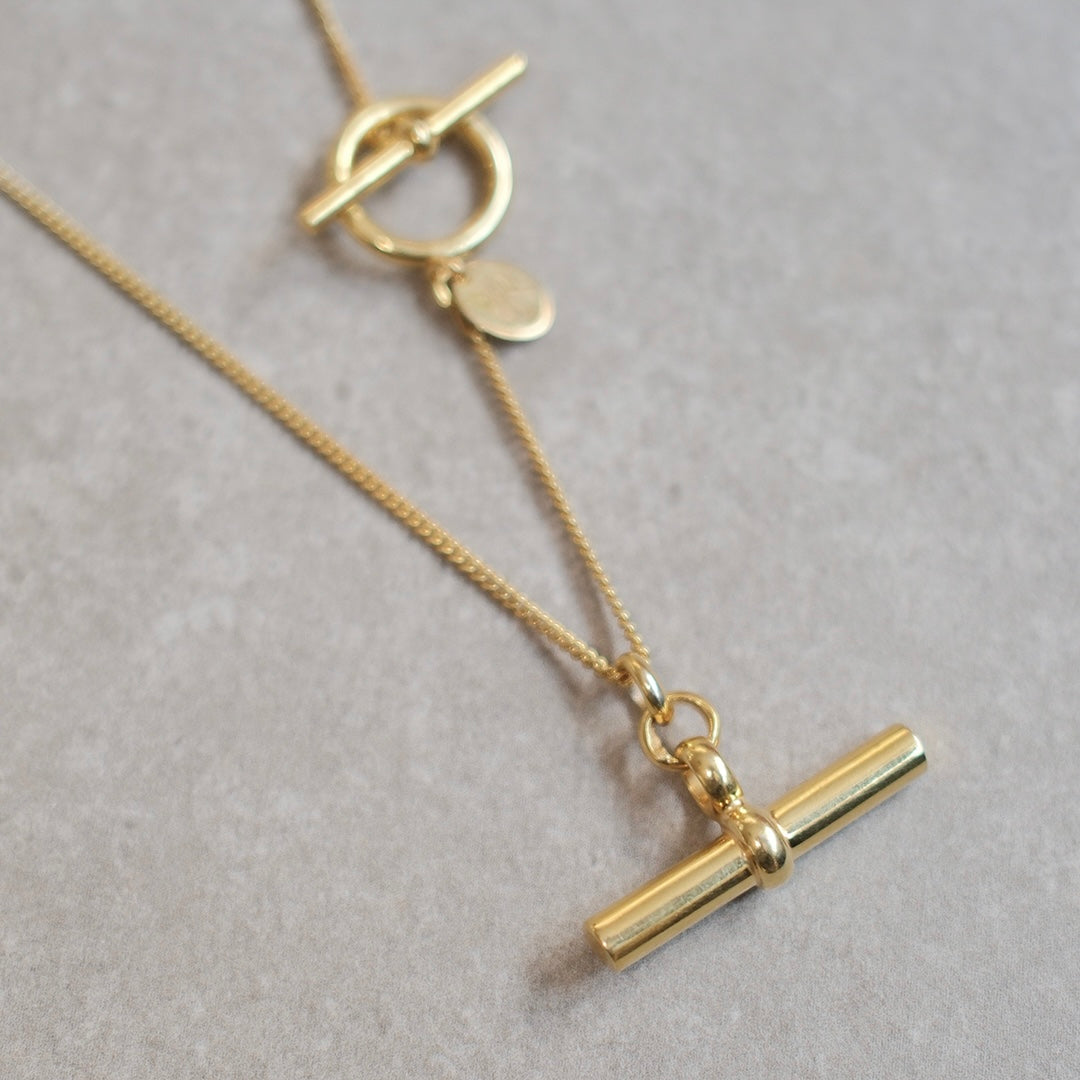 Gold T-Bar Fine Chain Necklace