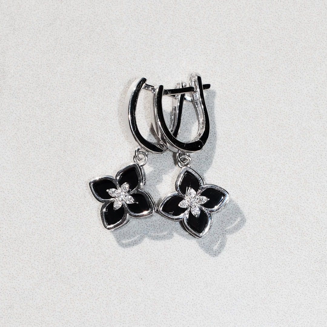 Queen Black Onyx huggie earrings