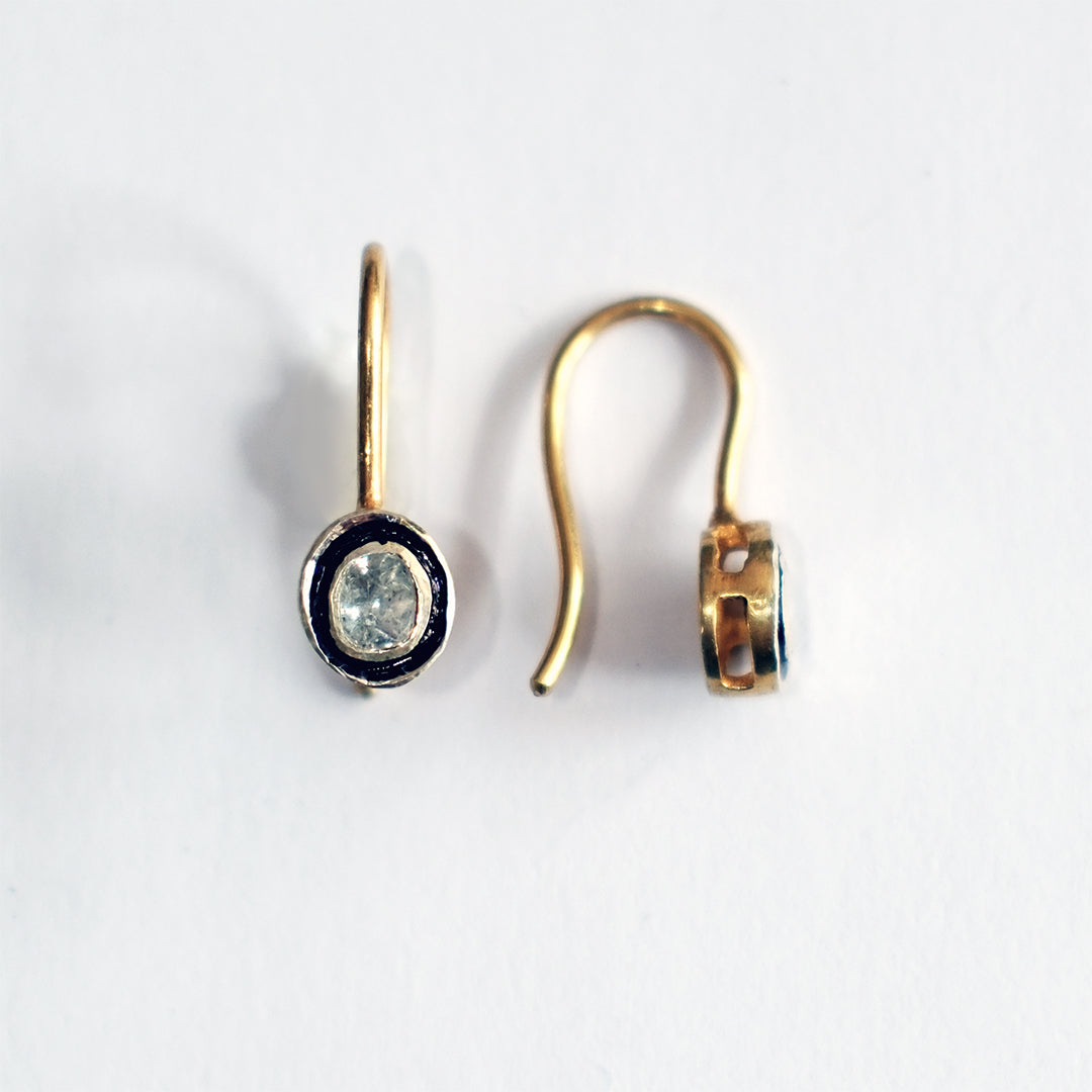 Diamond Droplet Earrings gold