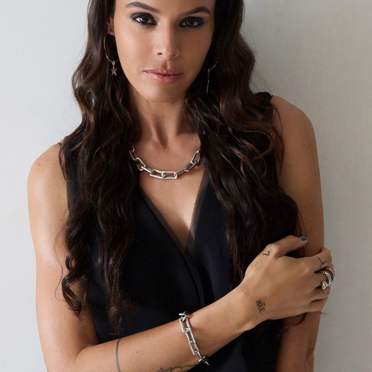 Sterling silver chain link bracelet with solid T-bar closure and chunky gothic style links by Angel Rocks