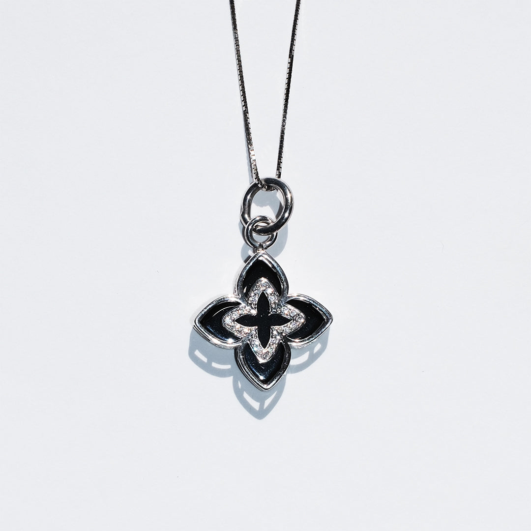 Queen Black Onyx Necklace