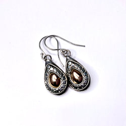 Guardian earrings - ‘Dotty Teardrop’